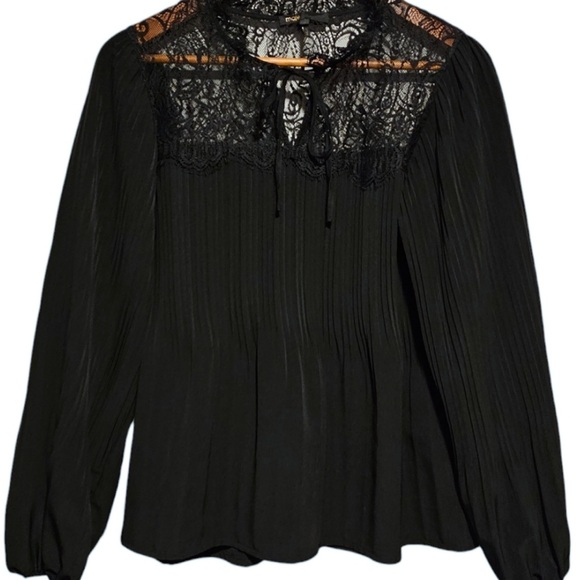 Maje Rockette Black Lace embroidered Peasant Shirt- EU size 1 1(US- S) - Picture 3 of 14